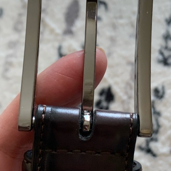 Donald J Trump men’s burgundy/ brown belt size 32 - Picture 6 of 9